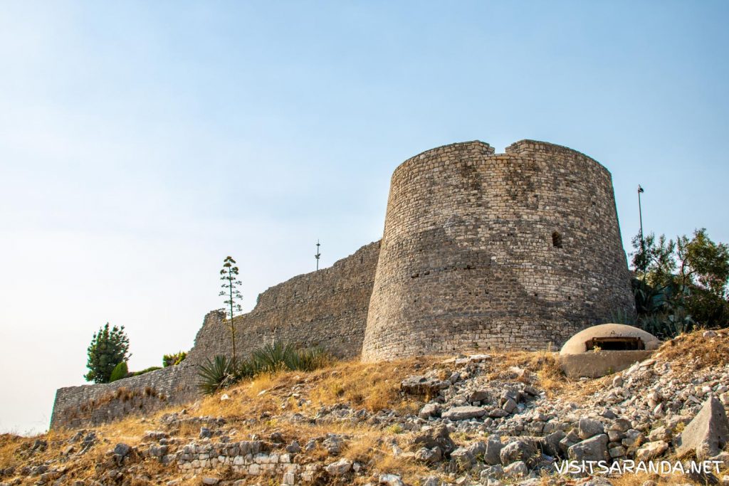 Lekursi Castle